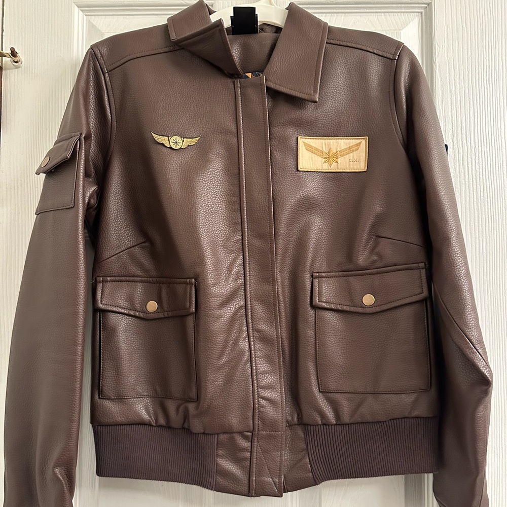 Disney marvel studios, her universe, Captain Marvel jacket